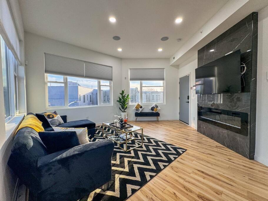 The London Apartment Филаделфия Екстериор снимка