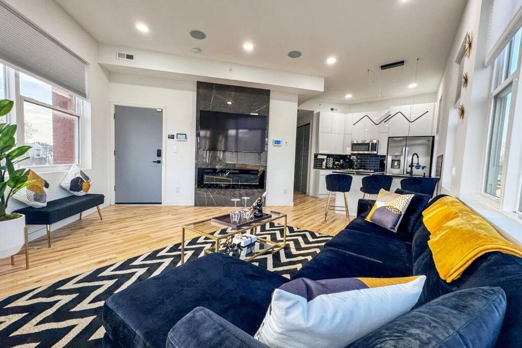 The London Apartment Филаделфия Екстериор снимка